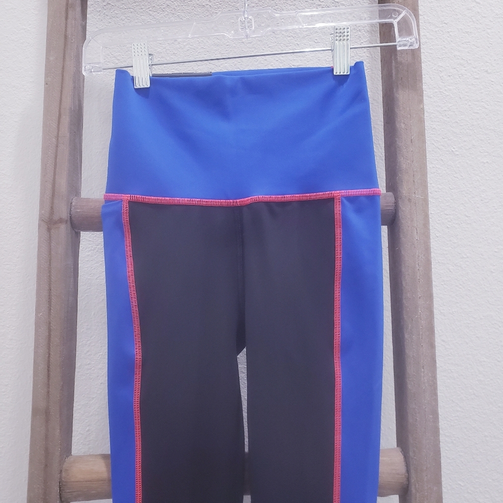 Under Armour Project Rock Ultra High Rise Legging Size XS NWT - Picture 4 of 9